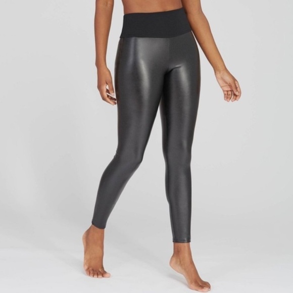 Assets by Spanx All Over Faux Leather Leggings - Picture 1 of 8
